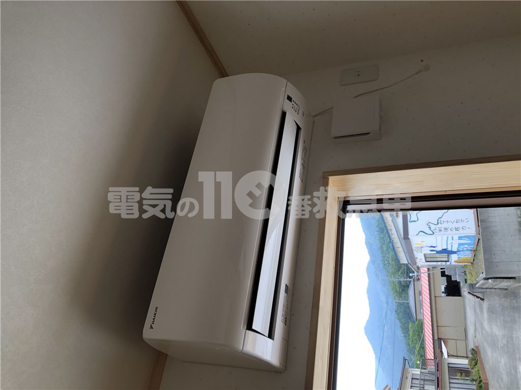室内に設置された家庭用エアコンのイメージ