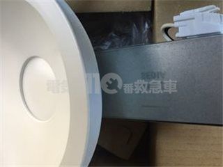 玄関照明の交換のイメージ