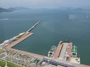 高松港