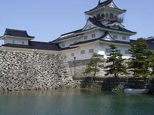 富山城址公園