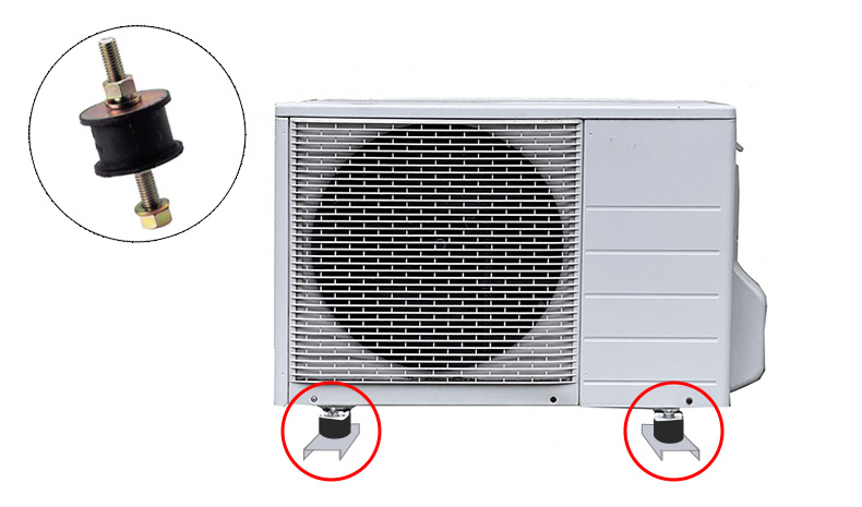 エアコン室外機に防振ゴムを設置する