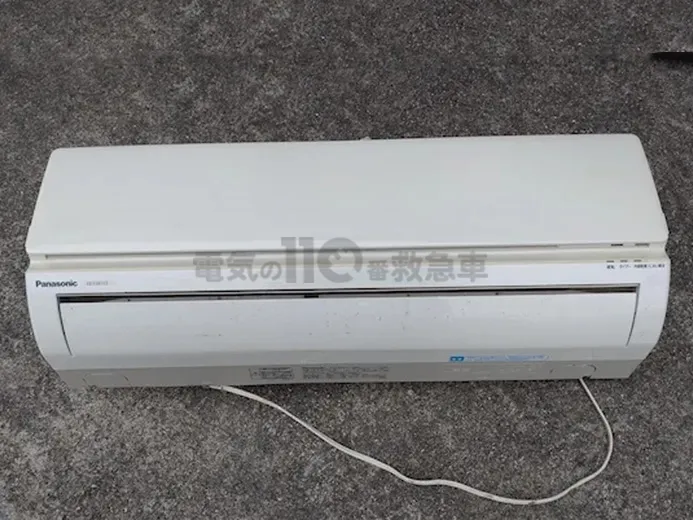 パナソニック ルームエアコン(CS-F281CZ-W)取付