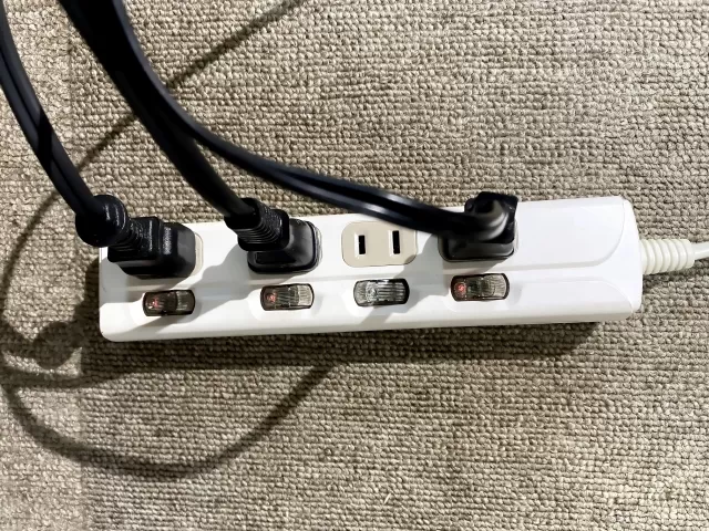 電源コードの破損 イメージ画像