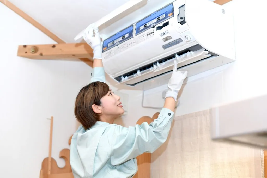 カビ対策と快適さを紹介【ストリーマ内部クリーンユニット】でエアコンの内部クリーンを保つ必要性